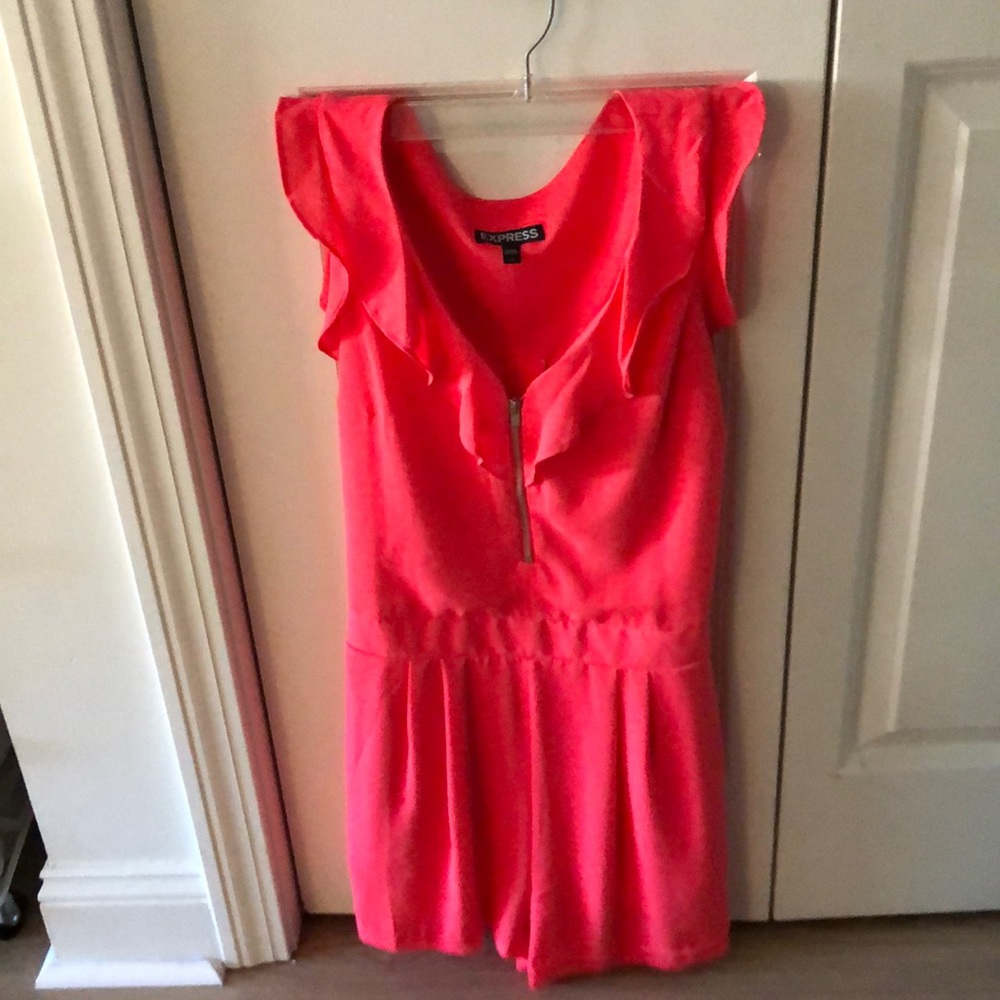 Express woman’s romper
